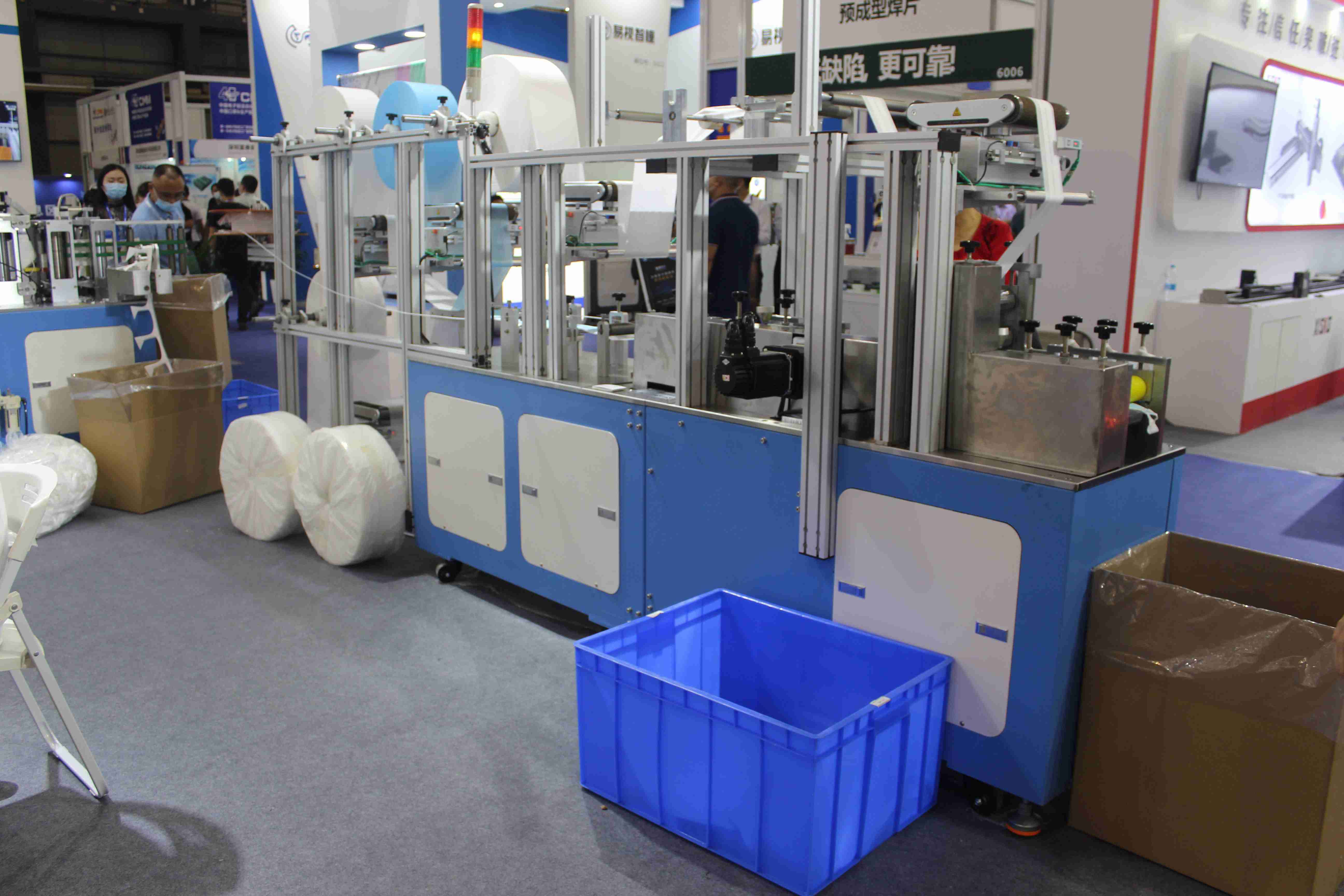 Original Factory Used Manual Screen Printing Machines -
High Elastic One Piece Face Mask Machine with 500pcs Per Min – Kin Wah detail pictures