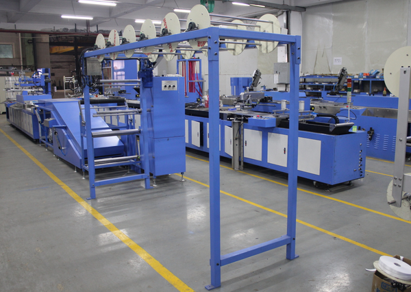 Best-Selling Webbings Cutting And Winding Machine -
600mm Label ribbons automatic screen printing machine DS-600 – Kin Wah detail pictures