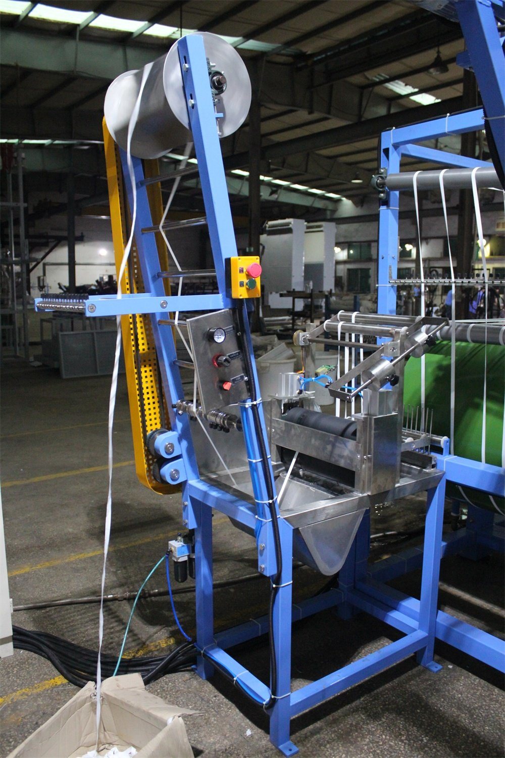 Nylon Elastic Tapes Starching and Finishing Machine (2 Cylinders) (KW-705A)