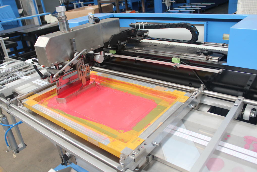 New Type 2colors Apparel Label Automatic Screen Printing Machine