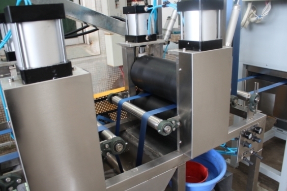 Free sample for Rotary Socks Printing Machine -
Polyester Ribbons Continuous Dyeing Machine Kw-812-400 – Kin Wah detail pictures