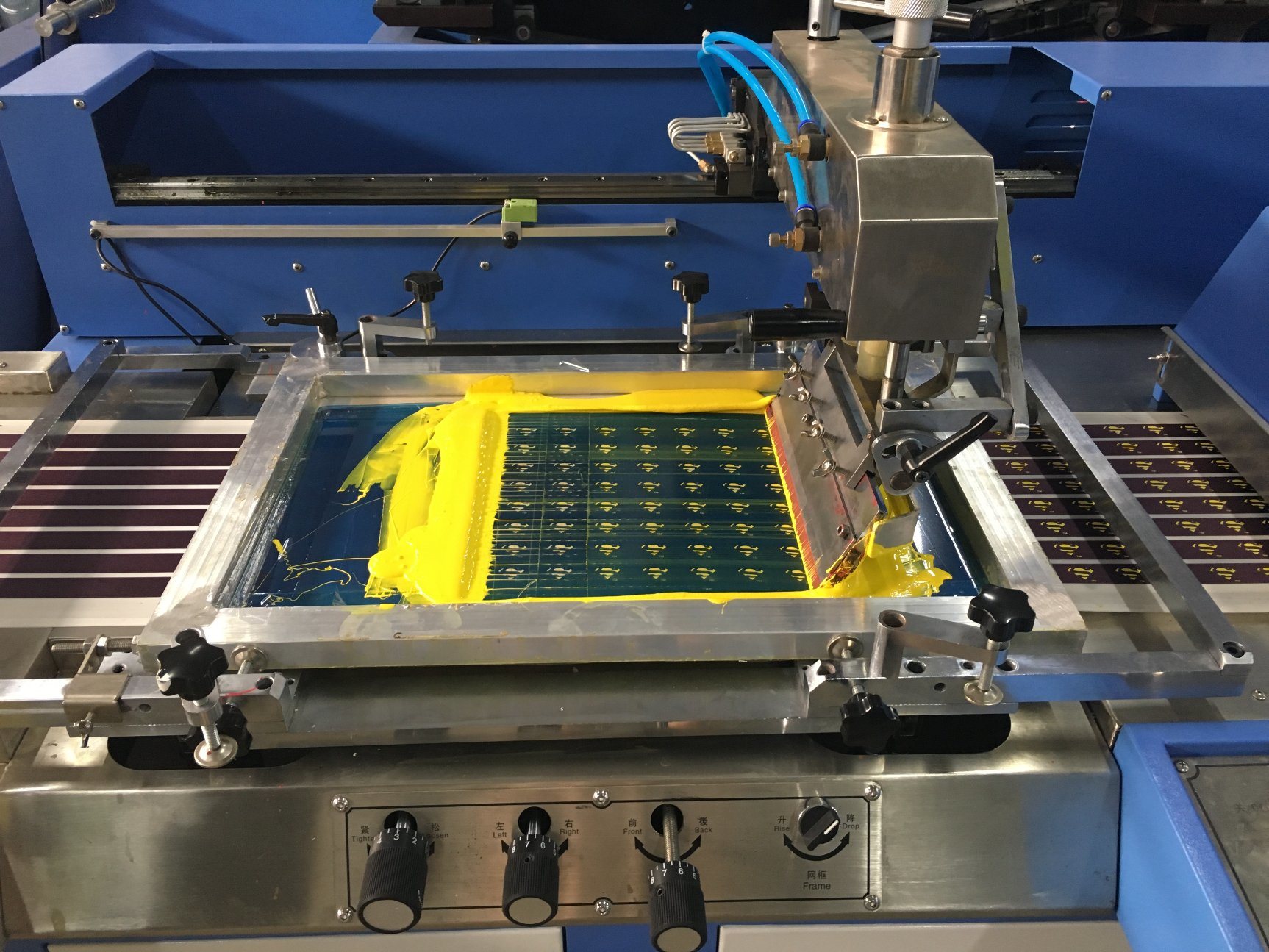 Factory Free sample Cotton Rope Making Machine -
Gift Ribbons Automatic Screen Printing Machine for Sale – Kin Wah detail pictures