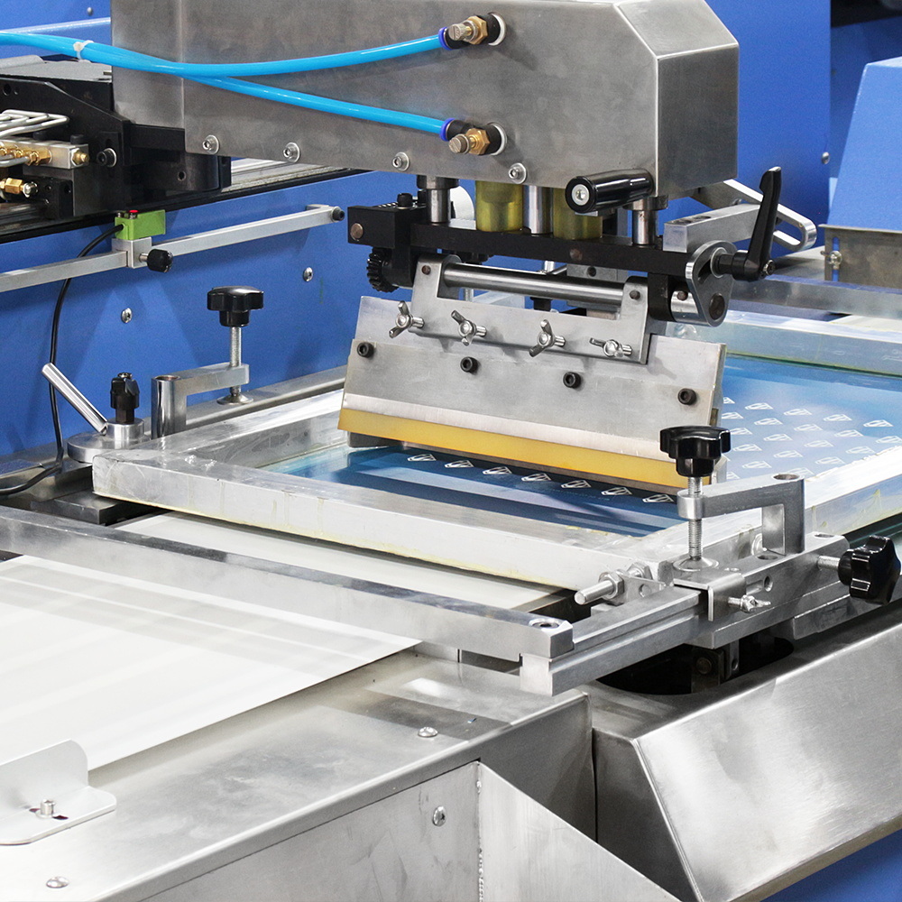 factory low price Elastic Webbings Automatic Screen Printing Machine -
3 Colors Care Label Automatic Screen Printing Machine with High Precision – Kin Wah detail pictures