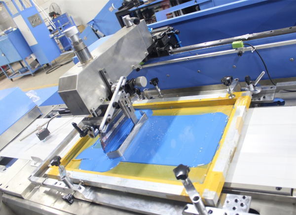 Original Factory Label Ribbon Uv Lamp -
Streight Type 5 Colors Label Ribbons Automatic Screen Printing Machine – Kin Wah detail pictures