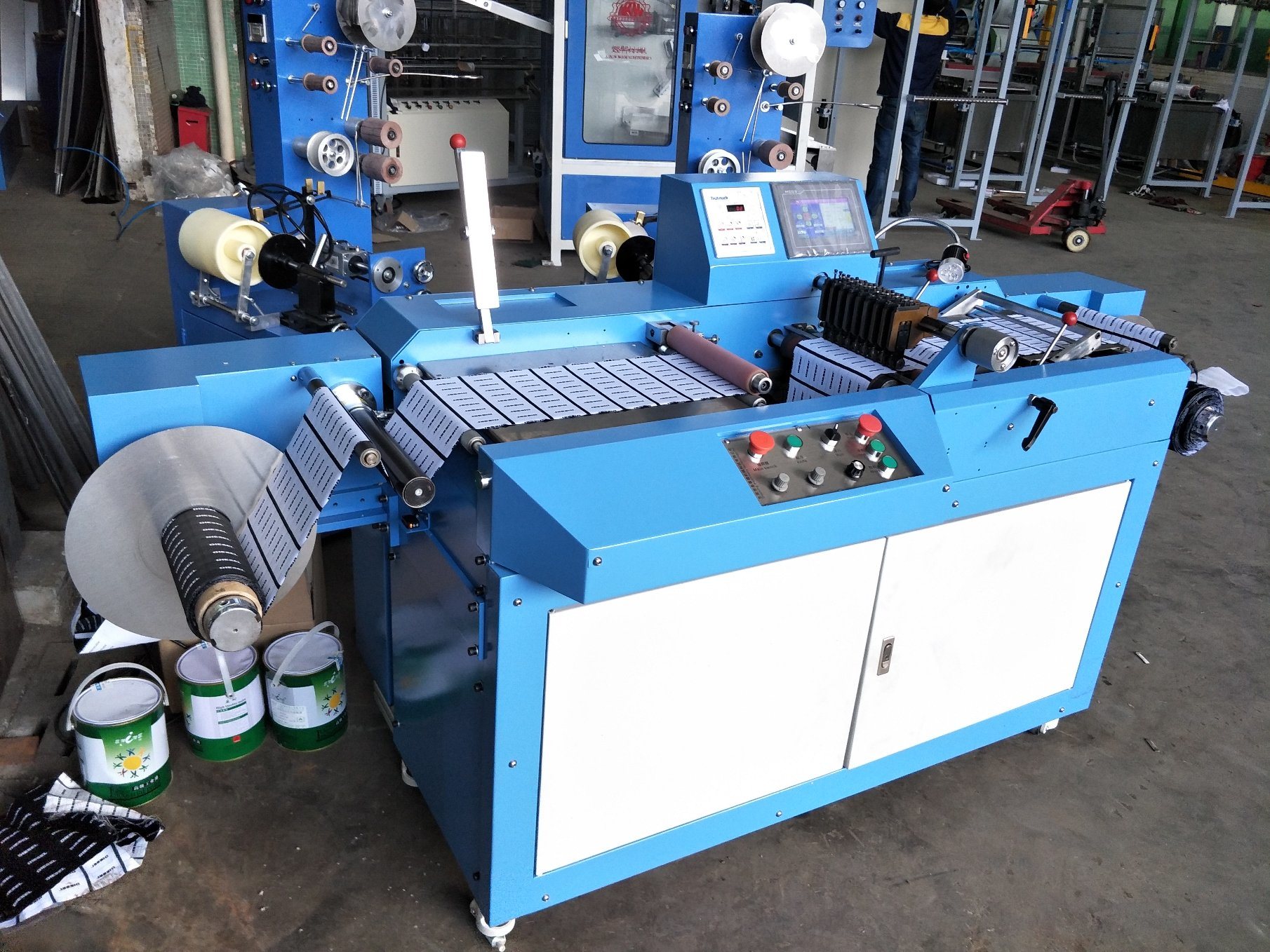 Manufactur standard Wide Sling Webbings Dyeing And Finishing Machine -
Polyester Satin Labels Ultrasonic Slitting Machine – Kin Wah detail pictures